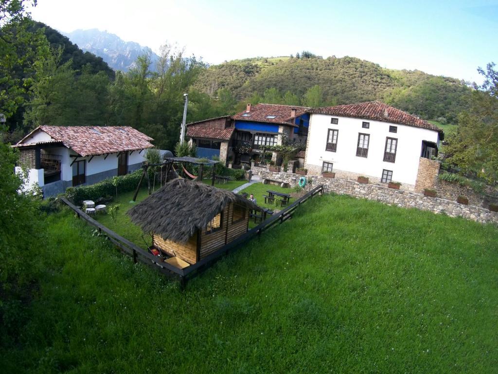 Apartamentos Samelar Camaleño Exterior foto